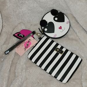 NWT Black and White wristlet